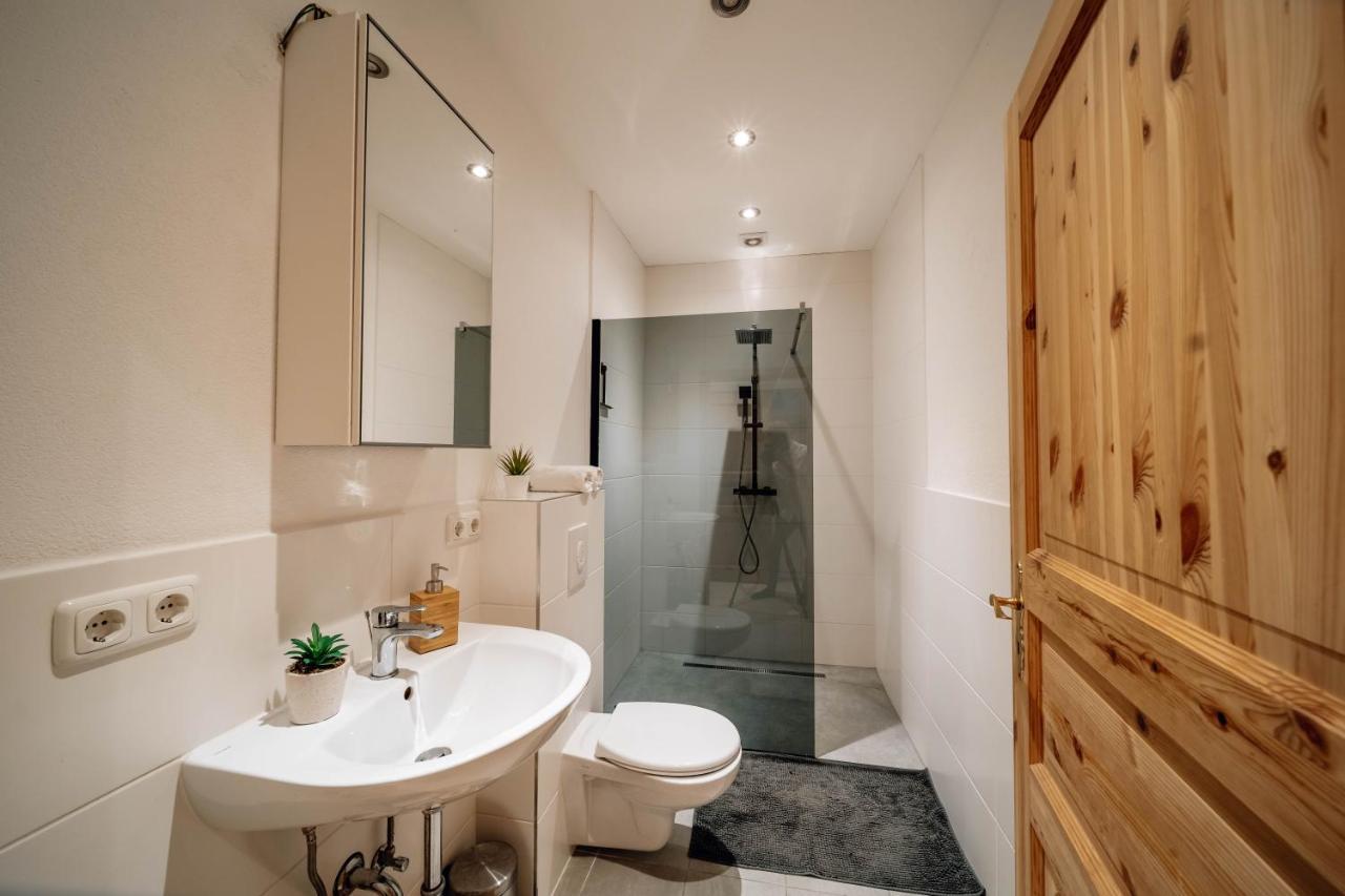 Bismarck Apt Mit Schoenem Balkon Bad Ems Ngoại thất bức ảnh